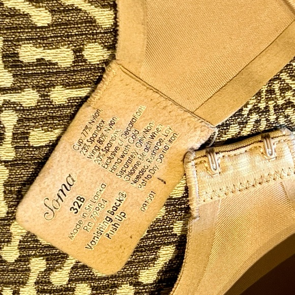 Soma Vanishing Back Push Up bra 32B- like new - Picture 3 of 3